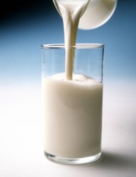 conheca-14-mitos-e-verdades-do-leite-como-alimento-humano1